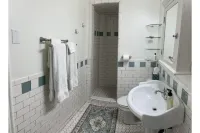 Adorable Fully Restored 1895 Pioneer House Hotel dekat Ace Test Preparation