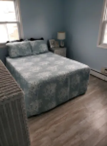 Adorable Ocean side cottage