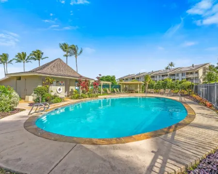 PRIVATE CORNER UNIT WITH SPECTACULAR OCEAN FRONT VIEWS Hotels in Princeville