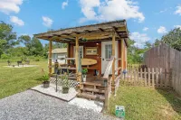 Tiny Home Near the Bay by Beach's, Pensacola, Foley, Gulf Shores, Orange Beach Hotels near Foley Beach Express Industrial Park