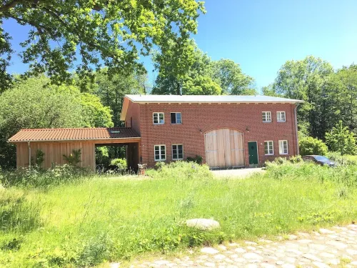 Cozy country life between Hamburg and Lübeck. 2-room-apartment 2 to max. 4 pers.