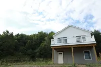 Brand-New House On Lake With Tons of Privacy Hotels in 