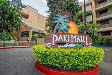 Direct Oceanfront Condo with Amazing Views, Near Several Beaches!