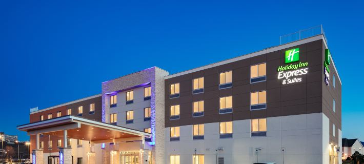 Holiday Inn Express & Suites MEDFORD by IHG Hotels in Jackson County