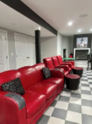 Waterfront, private, 2 bedroom apartment