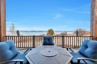 Luxury Bear Lake Home -The Moose -Theater, Pickleball, Sports Court, Pool/Hottub