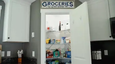 Luxury on Seneca Wine Trail, 3 King Beds with Awesome Country View Отели в г. Reading