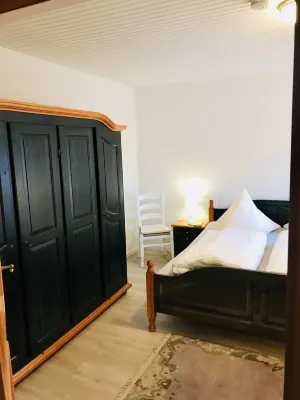 Wilhelmine house rental - Yew ground floor