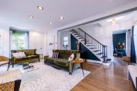 Luxe Haus of Love—Renovated 1938 Cape Cod —Heated FLRS