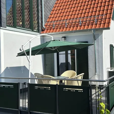 Bright 87 sqm with Rhön view & sun terrace, city bus & A7 connection