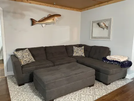 Latitude Adjustment! Nice little 3 Br 2 bath. Quiet part of town.