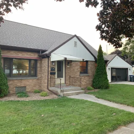 New King Park Beach Lookout Deluxe! 3BR Right at Lake!