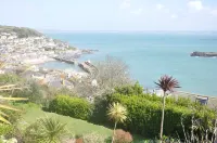 Set in gorgeous gardens & quiet countryside close to Mousehole and the sea Hotels in Paul
