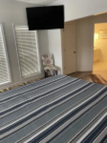 Peaceful lake house with private boat ramp and 2 docks