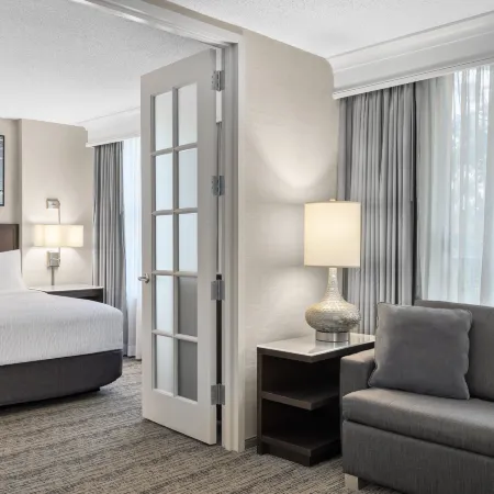 Hampton Inn & Suites by Hilton Downers Grove Chicago