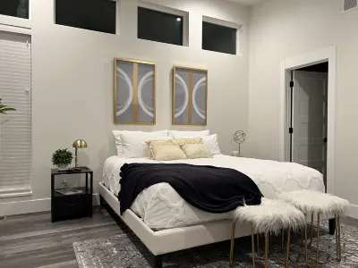 Coeur d'Alene Townhome Modern New Downtown Shops Beach Hotels near Safeway