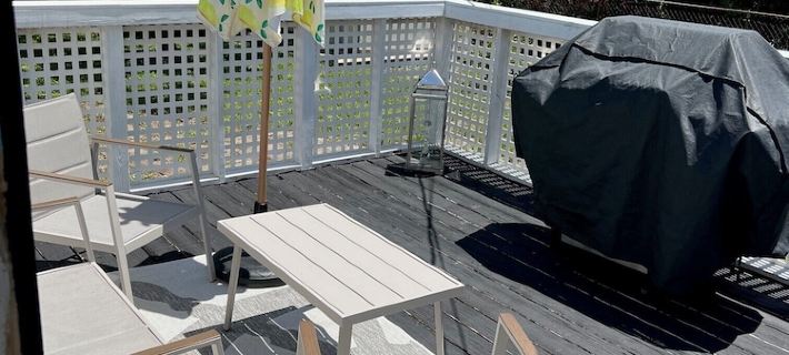 MINUTES TO BEACHES & DOWNTOWN JENSEN BEACH, SLEEPS 4 Hotels in Jensen Beach