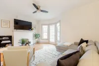 Gates Circle 2 Bedroom Sanctuary