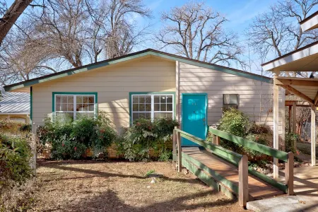 Waterfront Dog-Friendly Lake Home, Cozy Decks and Wood Stove
