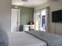 Private Entrance Guest Place Oldtown Monrovia/Pasadena/Arcadia Hotels near Cafe LuMar