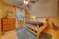 Mountain Top Retreat - Secluded Mountain Cabin Close to North Carolina! 유니온 카운티 호텔