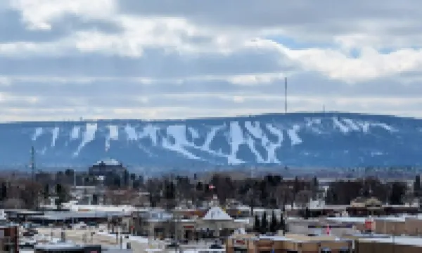 Historic Home w/ 2 King Beds & Fast Wifi Near Dwntn & Granite Peak Skiing/Hiking