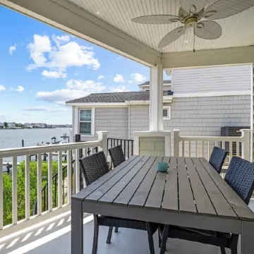 Luxury LBI Waterfront Home With Dock.  Perfect for Boat Owners!