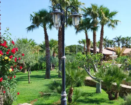 Luxury villa/ Private Heated Pool / Private Garden Hotels in Partanna