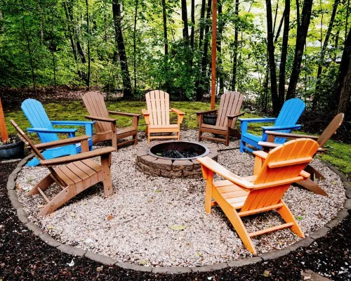 Fantastic 4-Season Cabin at Baxter Lake - Sleeps 8 -  Dog Friendly Hotels in Strafford County