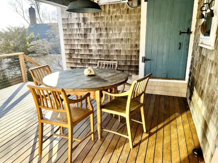 Huge Ocean Front Retreat with Pool / Hot Tub 3 minutes from the beach