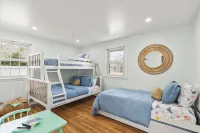 NEW Luxury Cape House -10min to Beaches + Golf!!