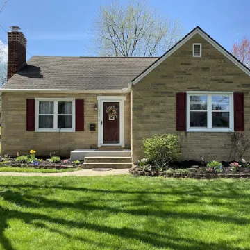 Charming Football Hall of Fame Bungalow