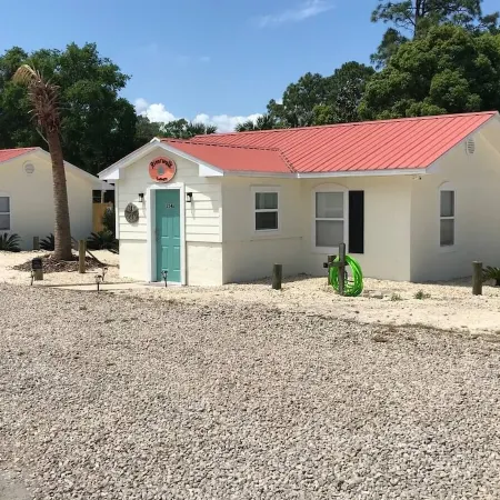 The Blue Crab at Riverwalk Cottages Unit 202B