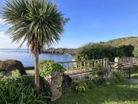 Superb Sea Views.Private Off-Road Parking.Fenced Garden. Light,Spacious & Airy.