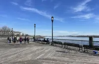 King Bed / Coffee Bar / Meditation Room / Remote Work / PacMan / 30min to NYC