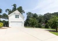 Quaint Carriage House - Minutes from Senoia and Trilith Studios.