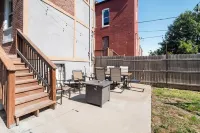 Chateau St. Louis ~New~ Historic Home ~ 9min > DT Jefferson Barracks Telephone Museum 주변 호텔