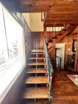 "House on the Rock" Romantic Cottage Getaway w/ Hot Tub and Fireplace!!