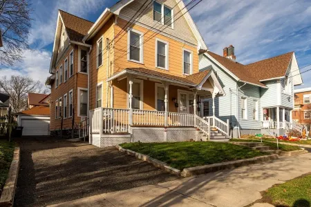 Modern + Spacious 5BR/2BA Home, Renovated Backyard