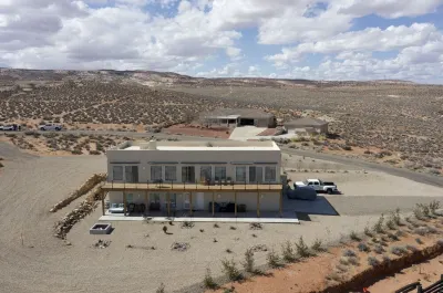 Lake Powell Sunrise Villa next to Antelope Canyon Hotels near Lake Powell