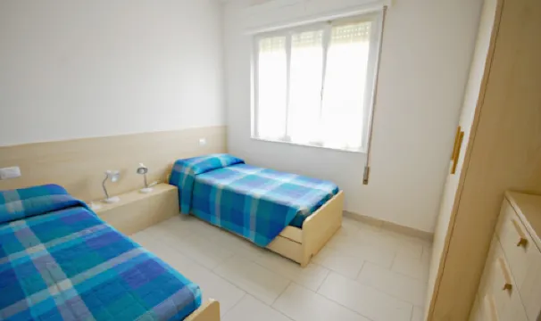 Bright Apartment with Sea View