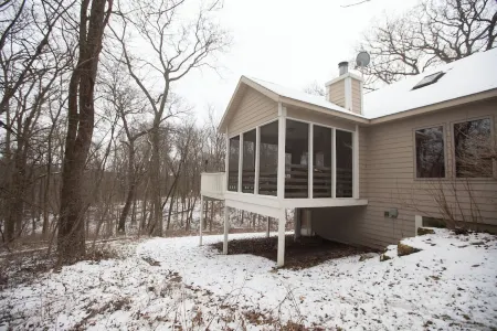 HoneyComb Hideaway Galena Territories