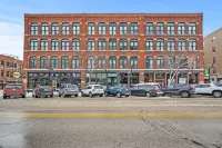 Huge King Bed Loft Downtown - Balcony - Grocery - Brewery - Court Ave Nightlife - Apartments