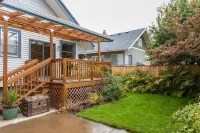Historic Bungalow 3 bed, 3 bath near Whitman College and downtown Walla Walla. Các khách sạn gần Sân bay cấp vùng Walla Walla