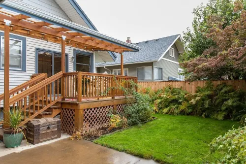 Historic Bungalow 3 bed, 3 bath near Whitman College and downtown Walla Walla.