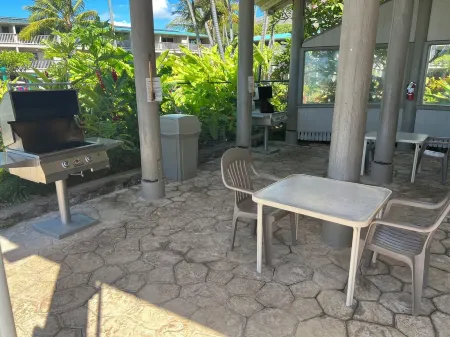 Old Hawaii at Its Best Molokai Wavecrest Resort with Ocean and West Maui Views