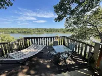 Sunrise Bluff Lakefront - in family-friendly area w/ great view of Grand Lake