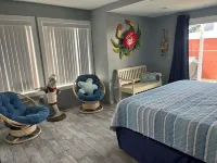 Beach Block Townhouse With NEW Everything & Ocean Views - 3-نجوم