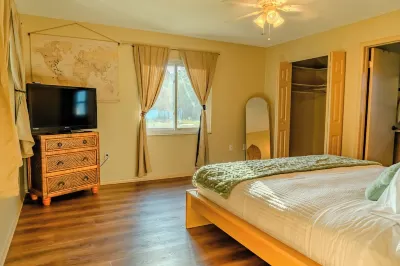 Cozy Quiet Home in Orlando FL Hotels in University of Central Florida Area