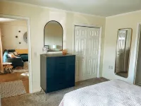 New! Stylish downtown home w/awesome outdoor area!